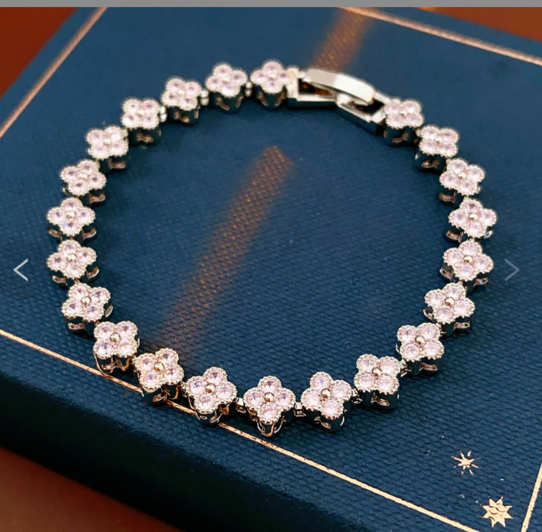 Blossom tennis bracelet